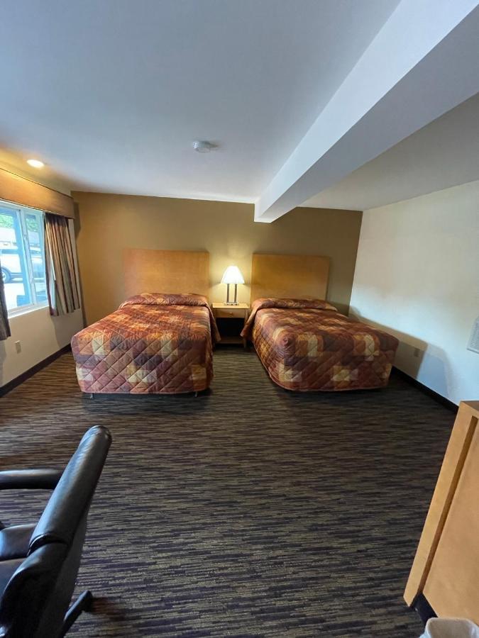 Express Inn Chicopee Exteriör bild